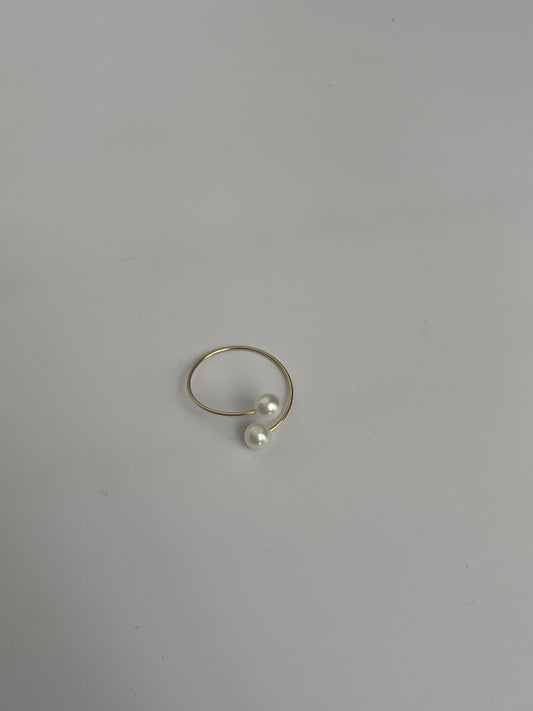 Cecile Pearl Ring